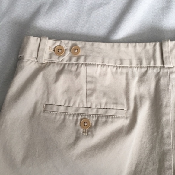 Talbots Cream Colored Shorts Size 12 - Picture 5 of 5